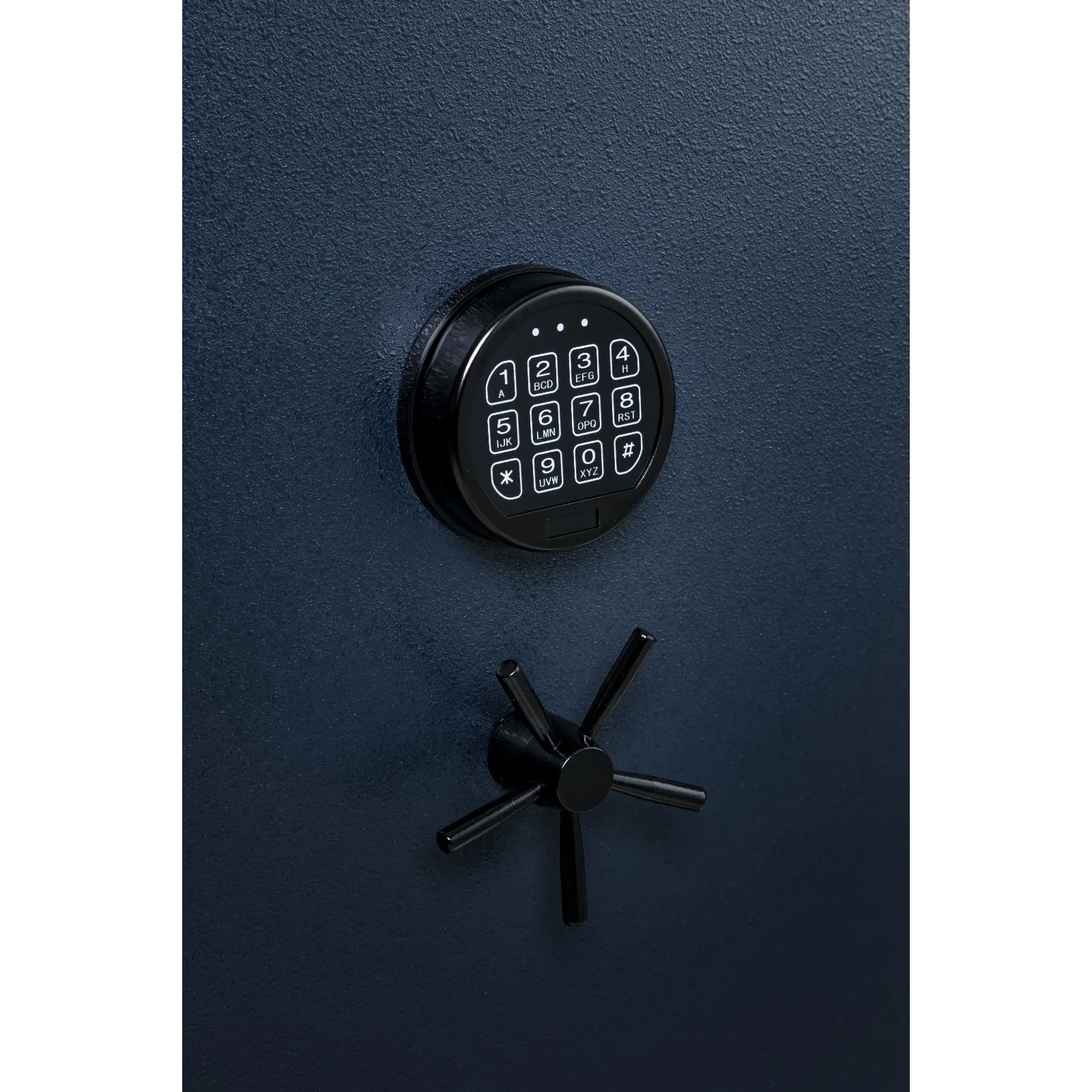 Chubbsafes Mini Guard electronic keypad lock and 5-spoke handle close-up